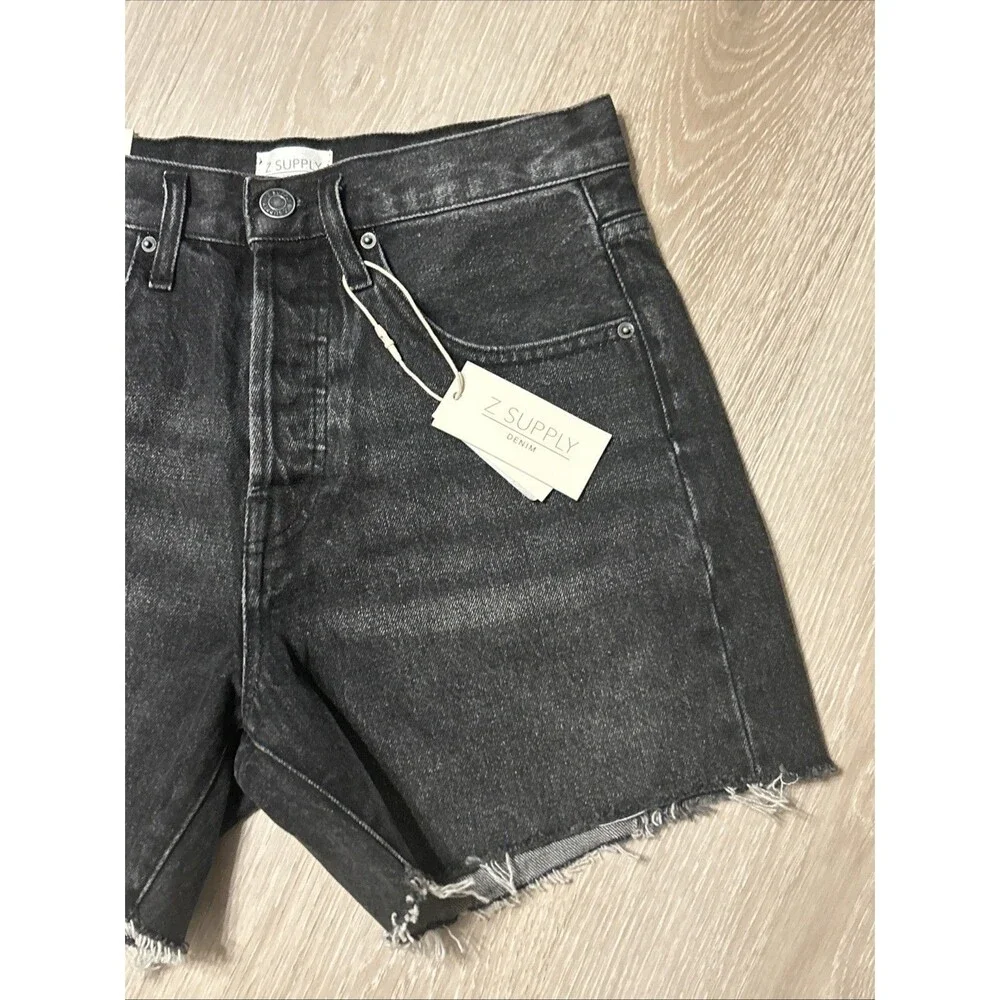 Z Supply NWT Everyday Hi Rise Black Denim Raw Hem Shorts - 4in Inseam - Sz 25
